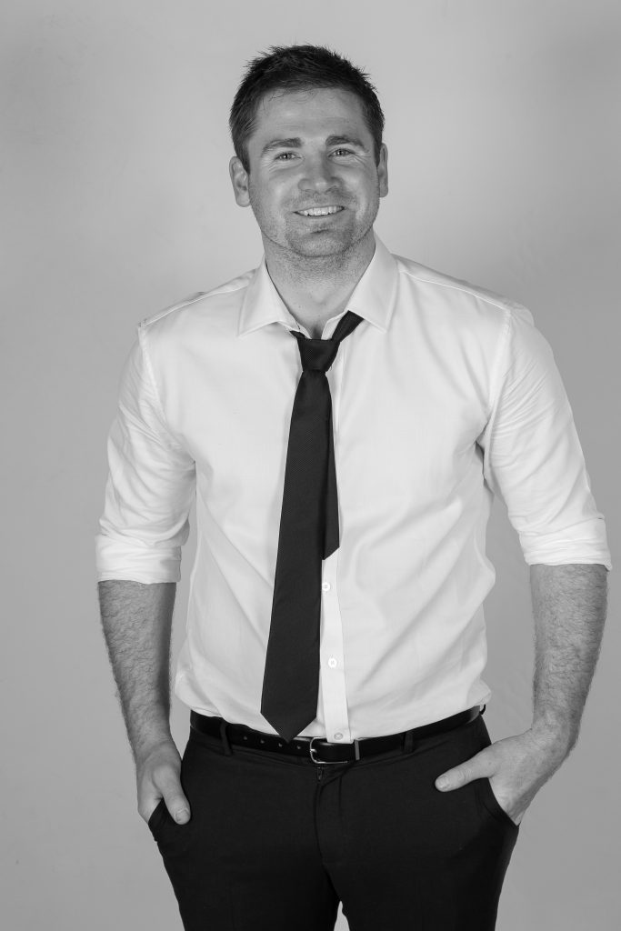 Local musician dies in car crash